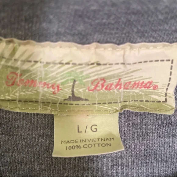 Tommy Bahama 1/4 Zip Pullover, Olive Green with Grey interior, Size Large - Picture 4 of 5